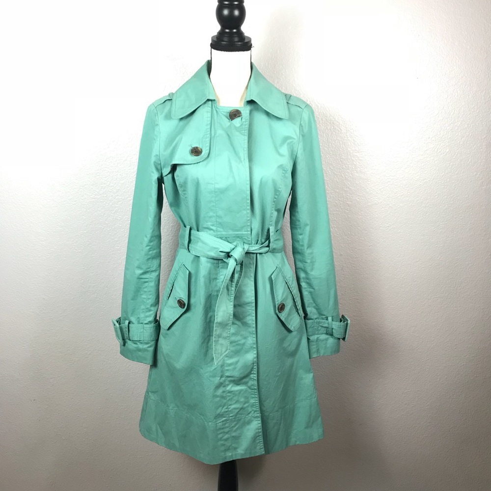 LC trench coat jacket with bow size 6